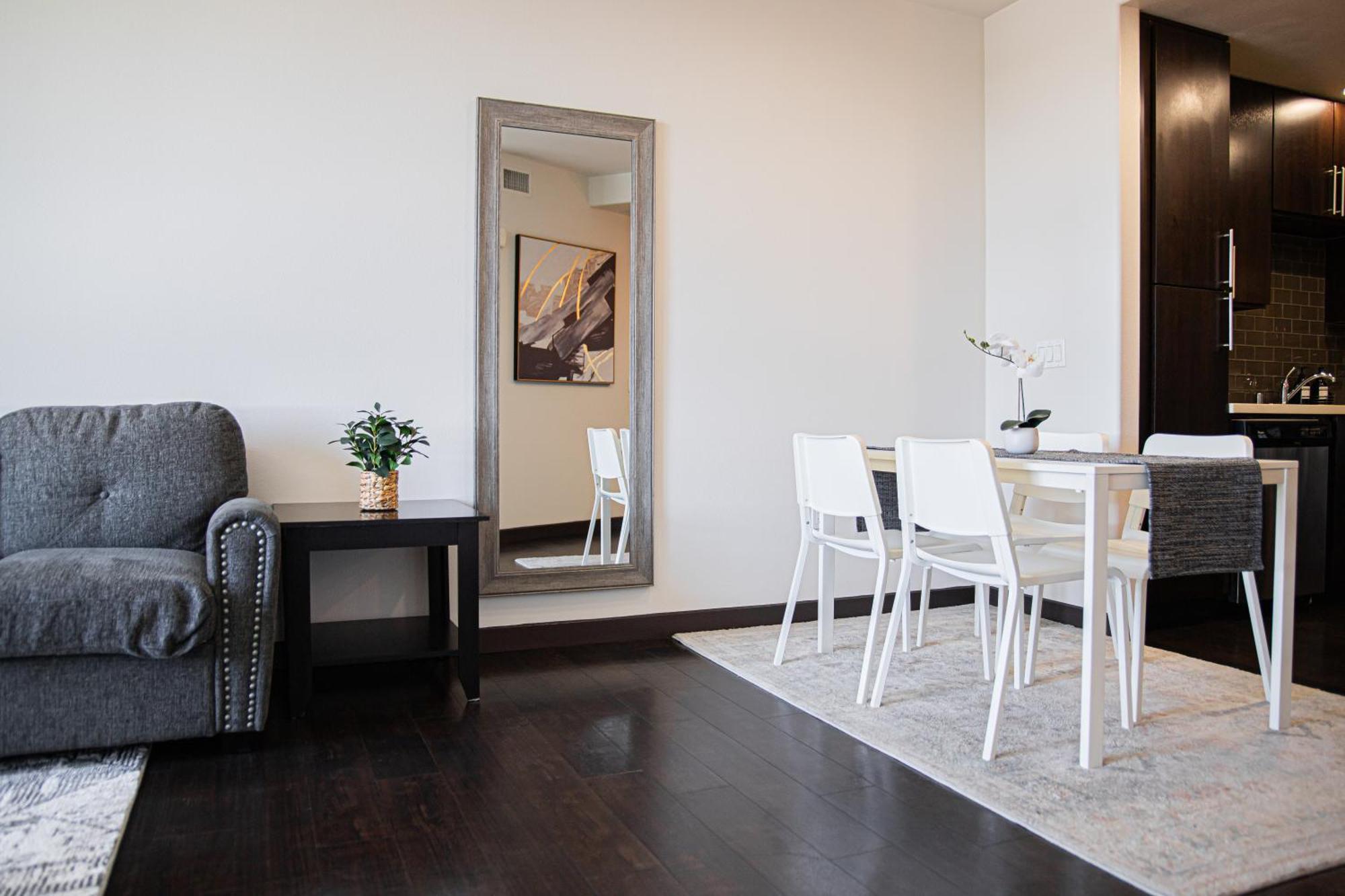 One Bedroom Gem In Weho Los Angeles Extérieur photo